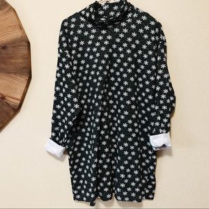 Vintage | Plus Size Snowflake Mock Neck T-Shirt